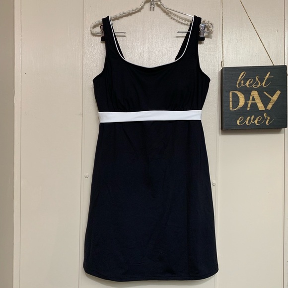 NWOT Lands End Swim Dress Size 18 W - Picture 4 of 8